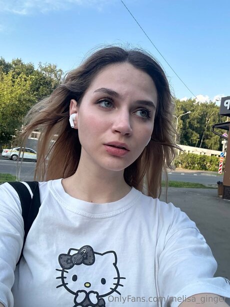 Melisa Ginger art model pics