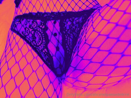 Alicenelpaesedelkink high quality model photos