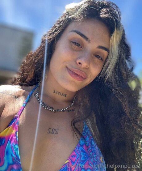 Thefoxnpcfree model xxx picture