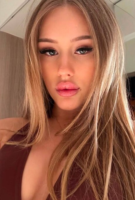 Fabienne Gerber high quality model photos