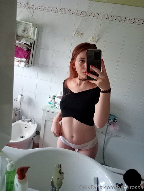 Babyrossa high quality actress images