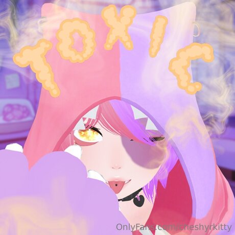 Cheshyrkitty nude pornstar photos