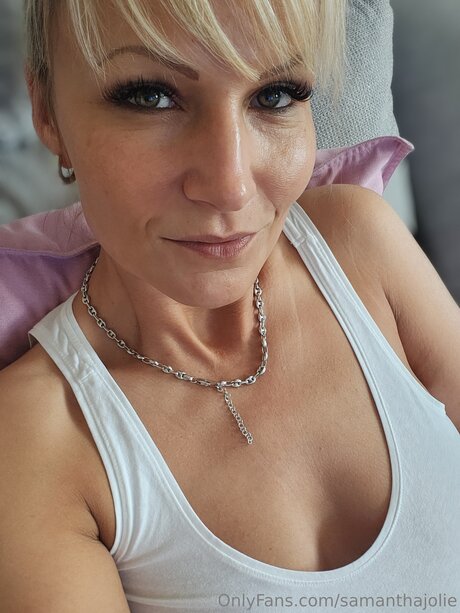 Samanthajolie art star image