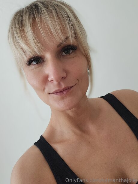 Samanthajolie model nude galleries