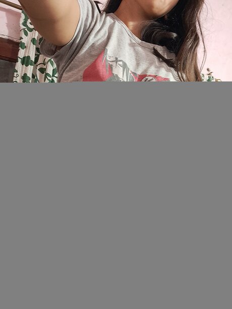 Elmenbrilllo model naked img