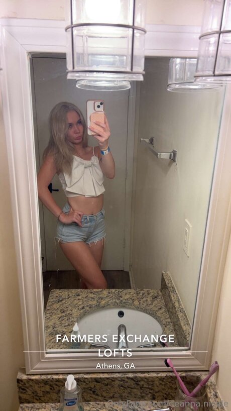 Deanna Nicole model nude archive