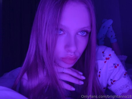 Brightanna18 model nudes pictures