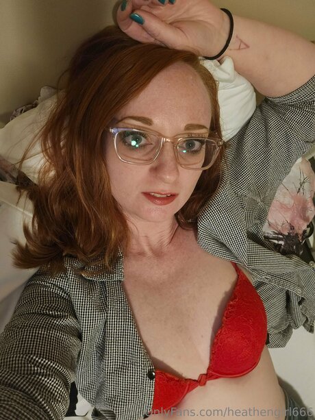 Heathengirl666 sexy model gallery