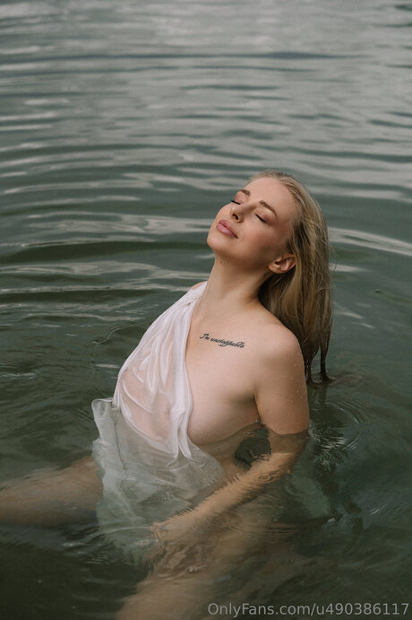 Lolalyy pornstar art picture