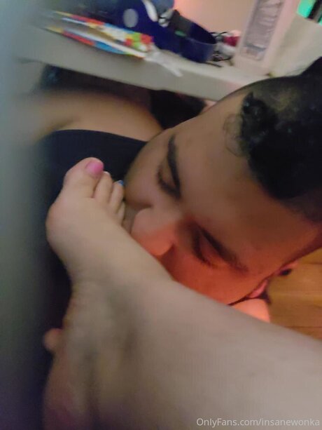 Insanewonka star naked image