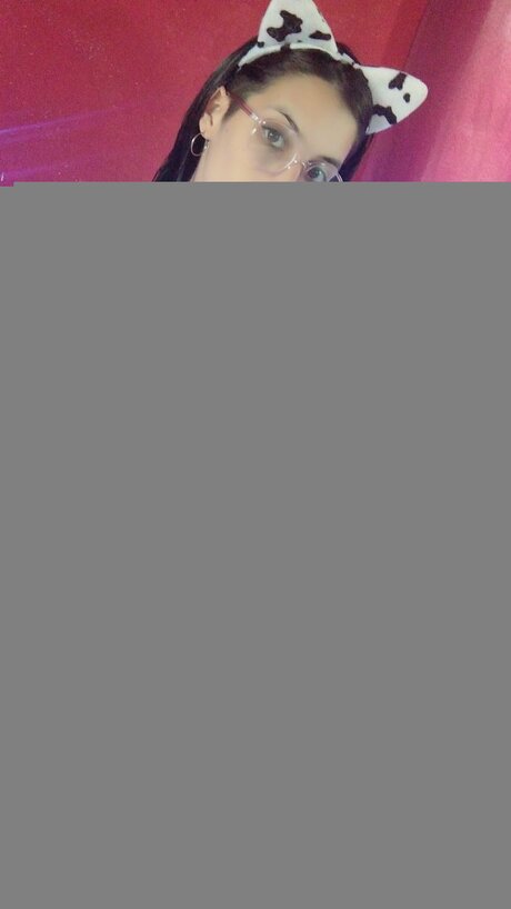 Lolaa1995 erotic actress photo