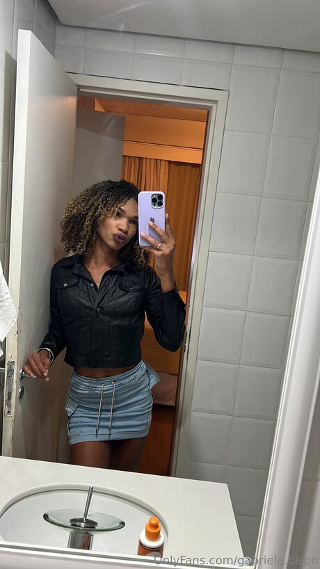 Gabriela Bispo beautiful model pics