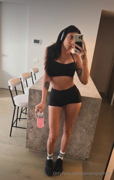 Tamarajoyfree model adult archive