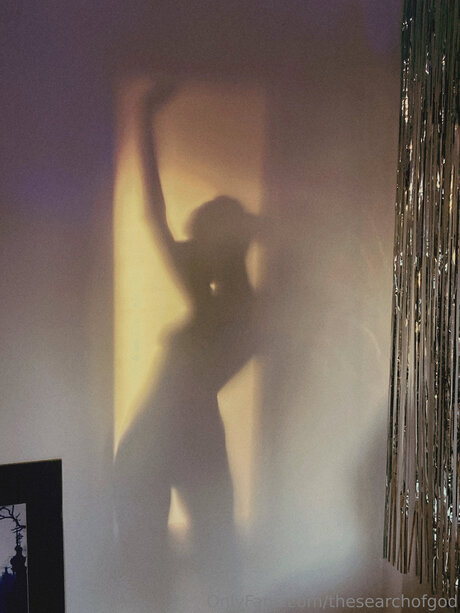 Thesearchofgod free model photo