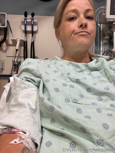 Nattoolate pornographic model pic