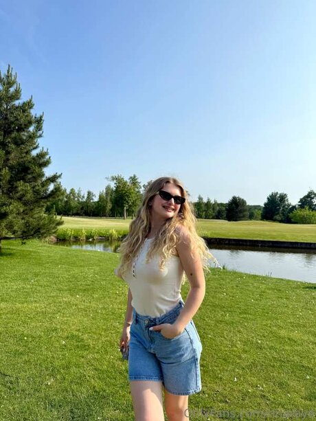 nerdy onlyfans hot porn photo