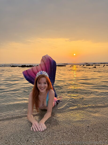 blonde secretary onlyfans pornos archive