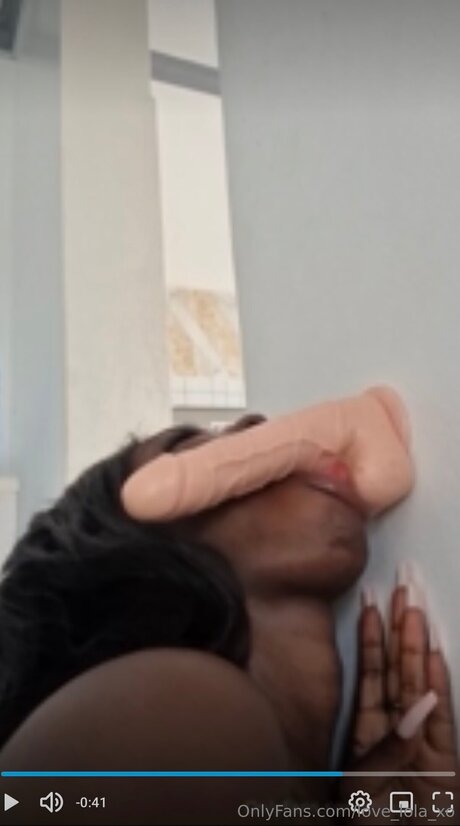 Love Lola Xo beautiful actress image