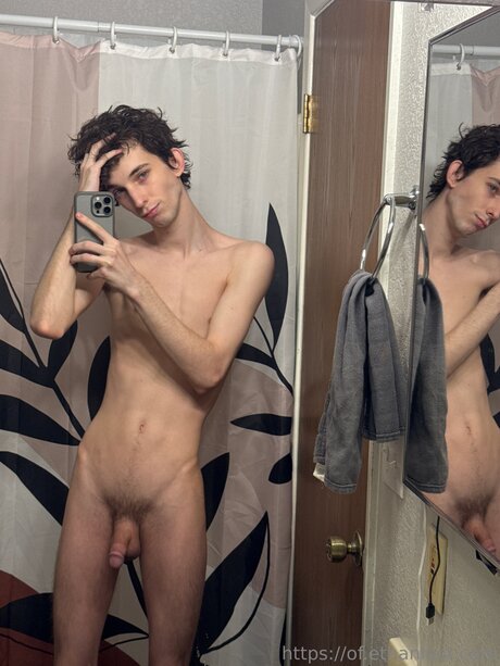 Ethanlustx model free images