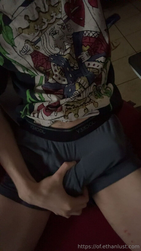 Ethanlustx pornographic star photos