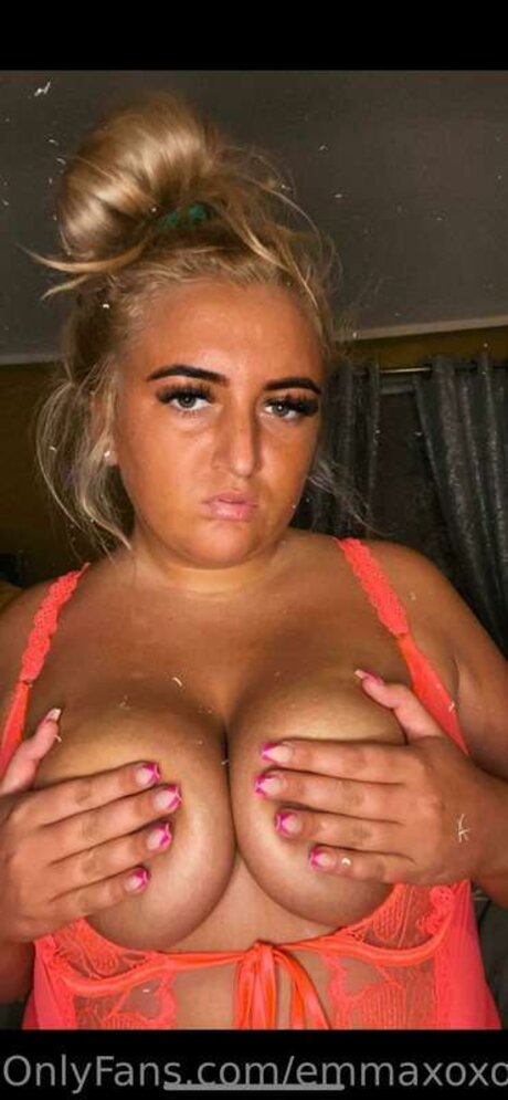 Emmaxoxo31 model hot gallery