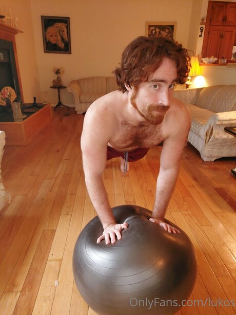 Lukos model porn pics