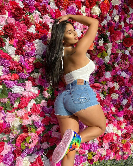 Miafrancis pornstar hot gallery