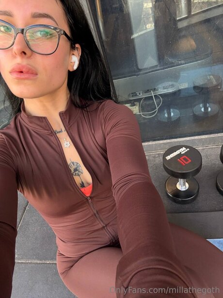 Millathegoth model xxx pic