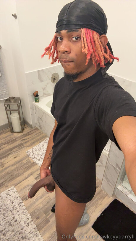 Lowkeyydarryll model exclusive photos