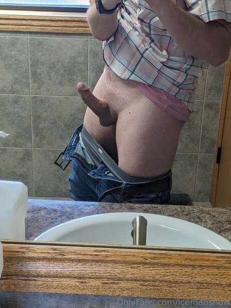 Icemanshow nudes pornstar gallery