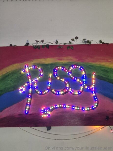 Yourlilaussiequeen high quality model picture