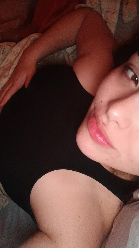 Veroveritox sex model photos