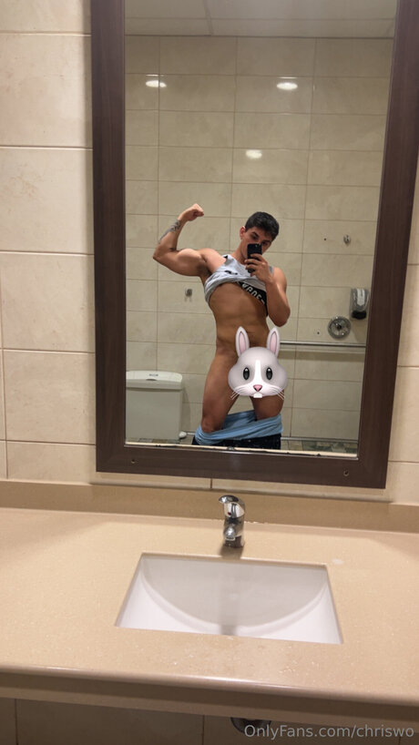 Chriswo model nudes images