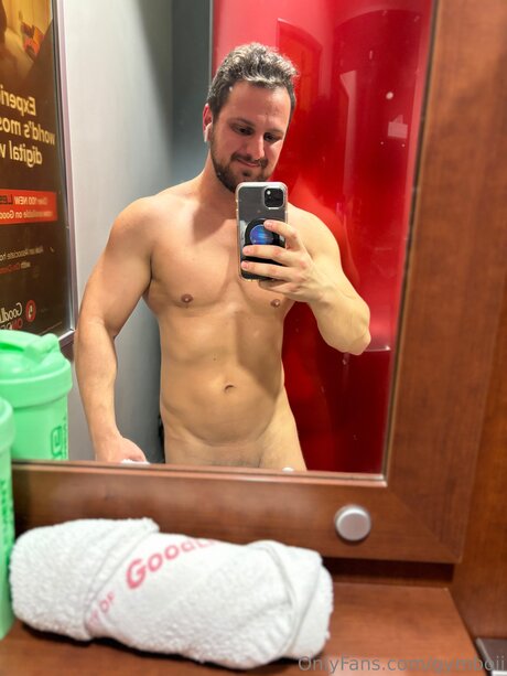 Gymboii star naked pic