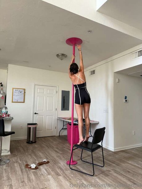 Angelh3art33 pornstar hot archive