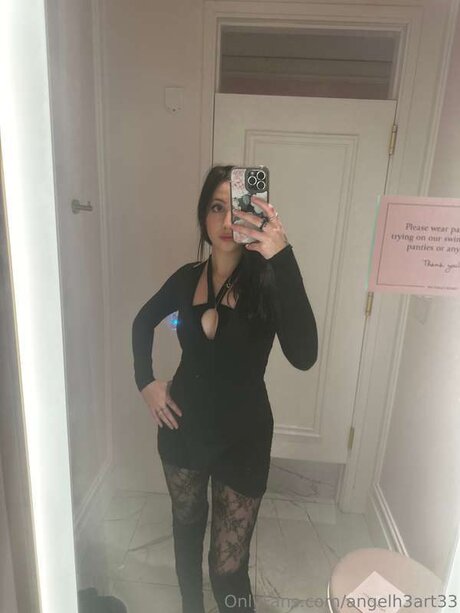 Angelh3art33 pretty actress pic