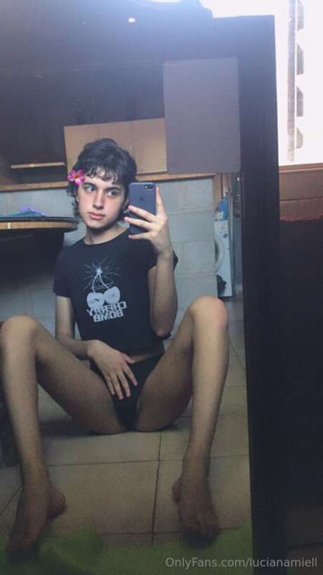 Lucianamiell nudes actress picture