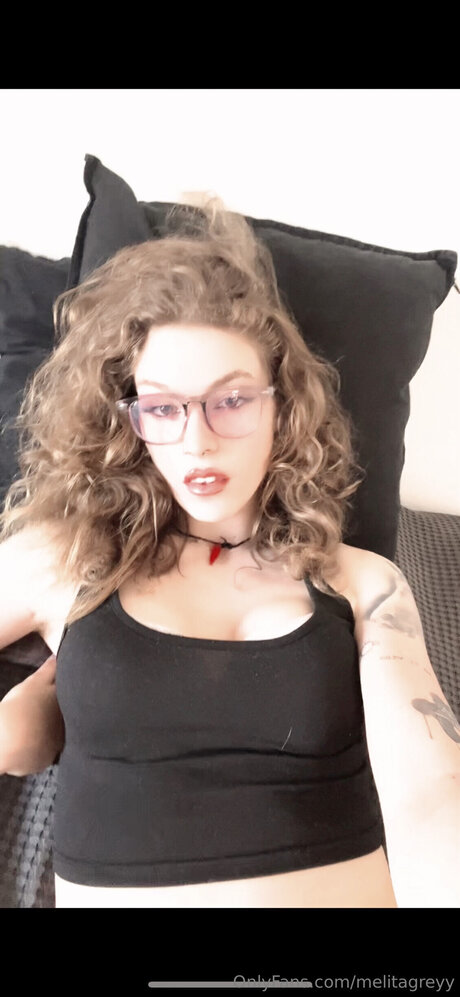 Melitagreyy model exclusive photos