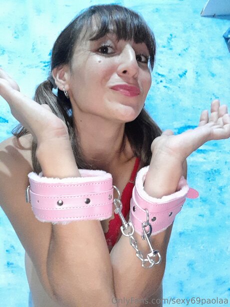 Sexy69paolaa beautiful actress photo