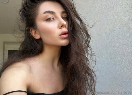 Cinzia Love top model photo