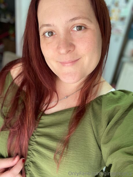 Gingercurvy star beautiful photo