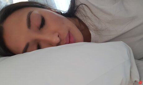 Perlita560 sex model pictures