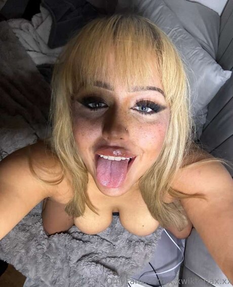 Xwkxx star erotic archive