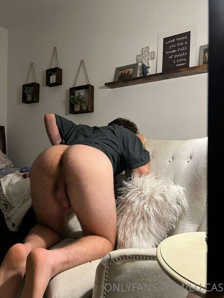 Lu Cas pornstar pretty img