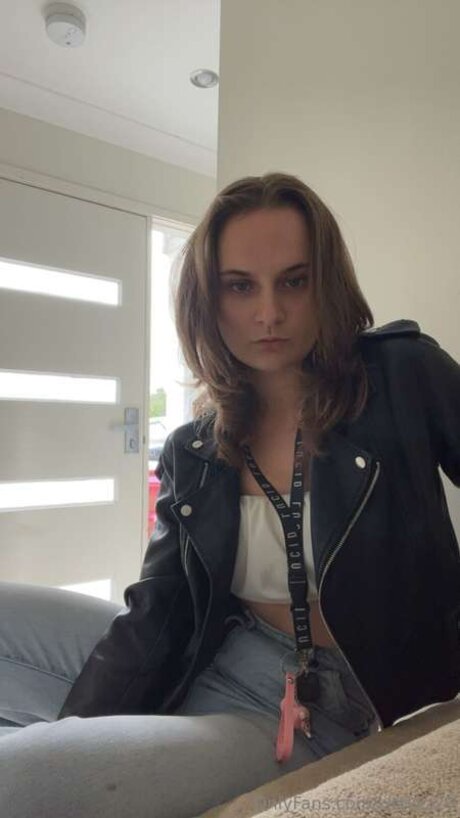 Kittyliz20 nude pornstar pics