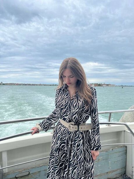 Murcadi pornographic model photos