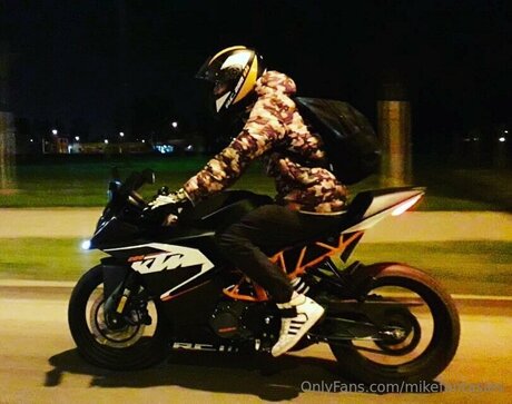 Mikefantasies pornstar erotic images