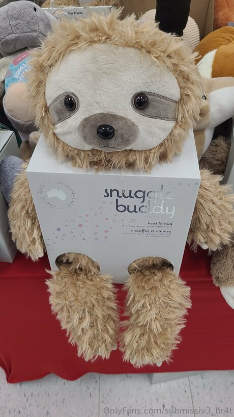 Submissiv3 Br4t model hd pics