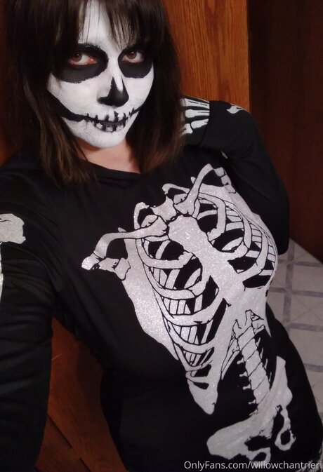 asian top onlyfans sexy nude image