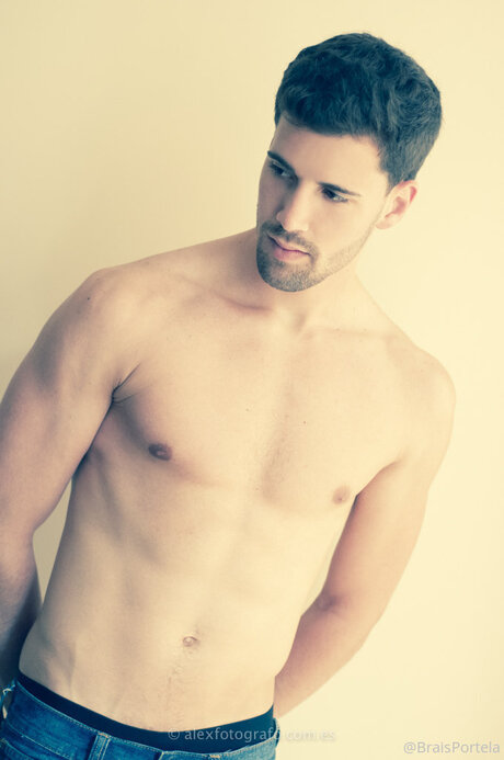 Braisportelam naked model images